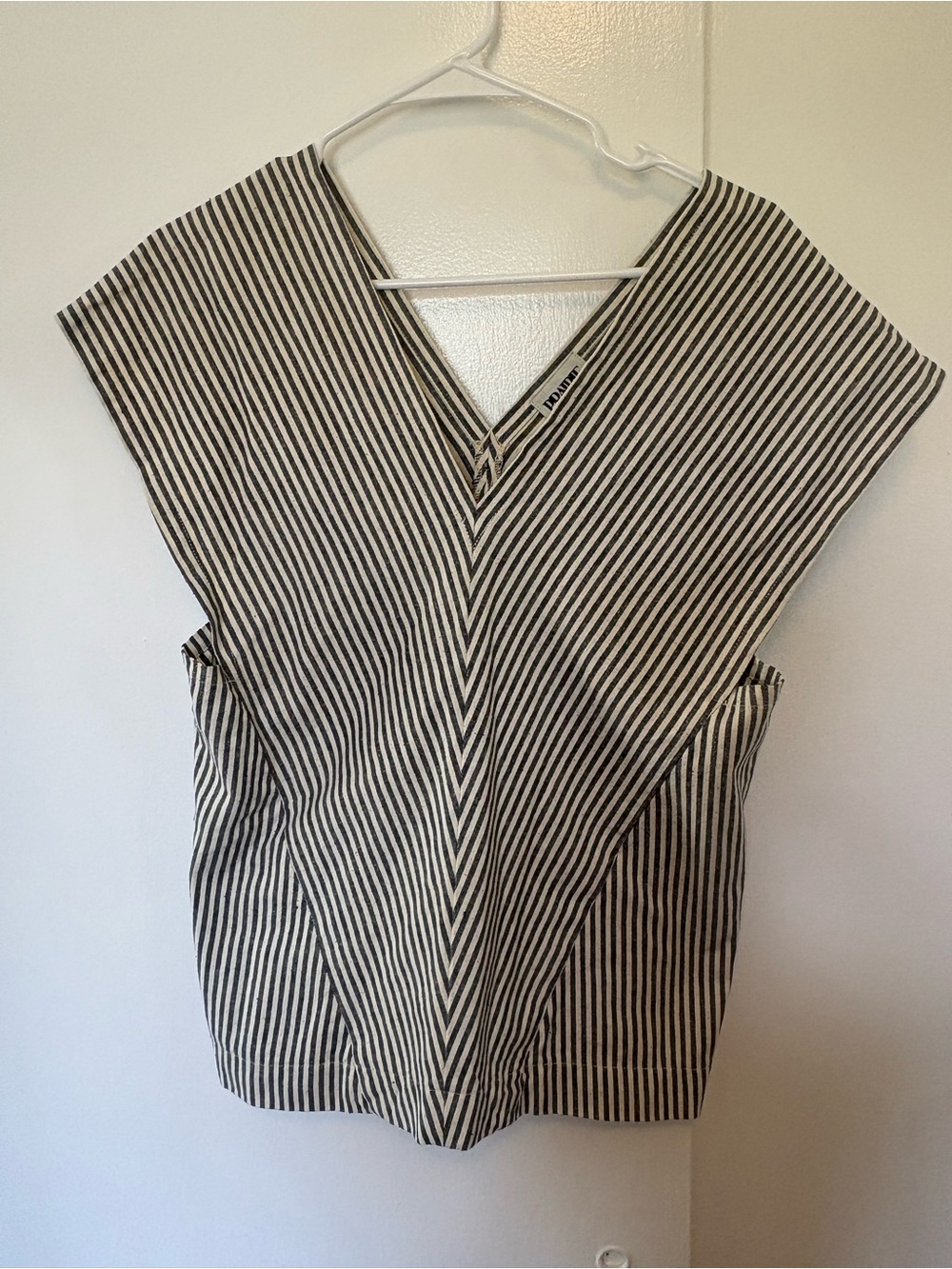 Prairie underground structured sleeveless shirt
